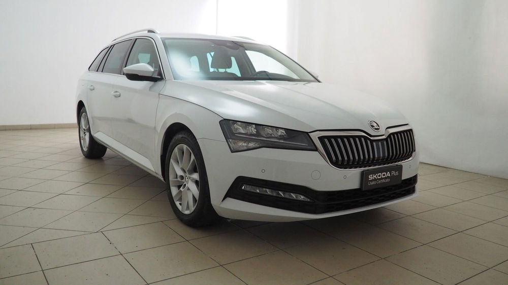 Skoda Superb Station Wagon usata a Torino