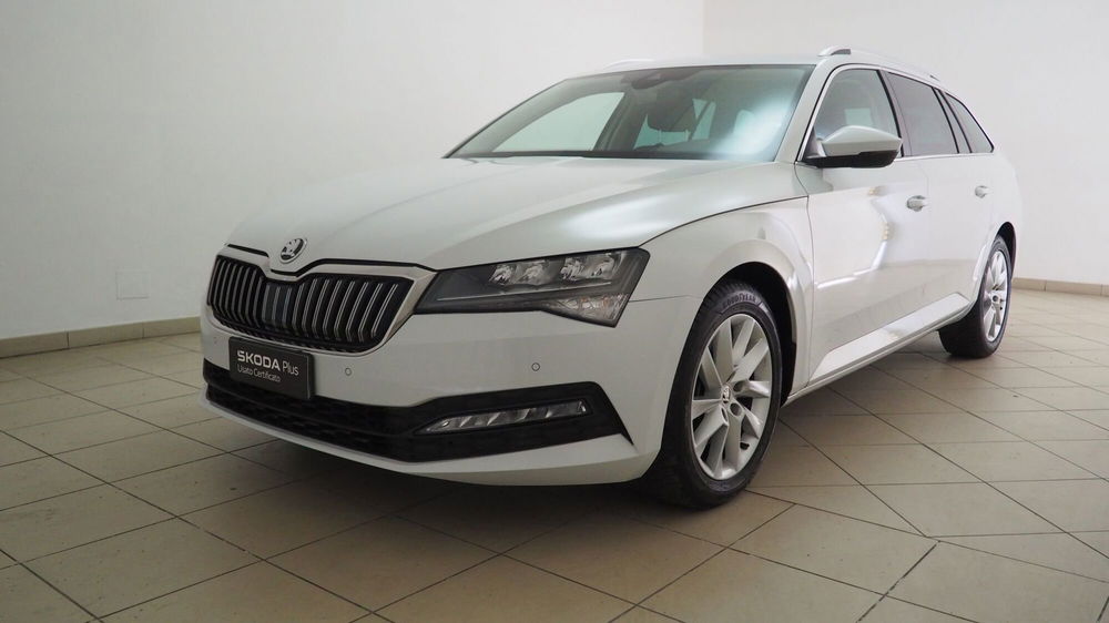 Skoda Superb Station Wagon usata a Torino (3)