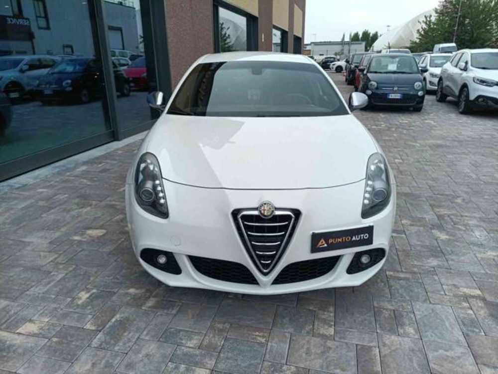 Alfa Romeo Giulietta usata a Ancona (5)