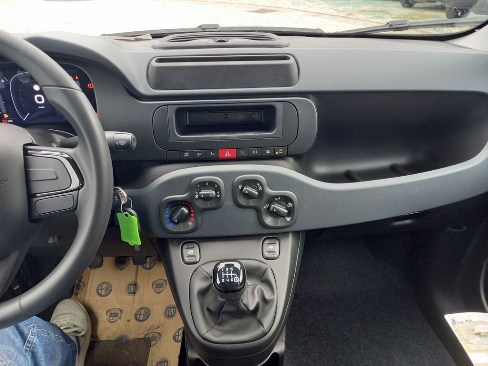 Fiat Panda Cross nuova a Ancona (17)