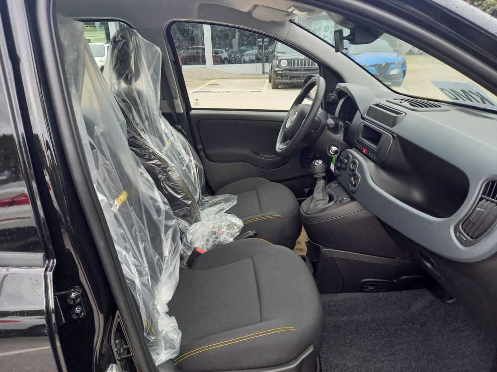 Fiat Panda Cross nuova a Ancona (9)