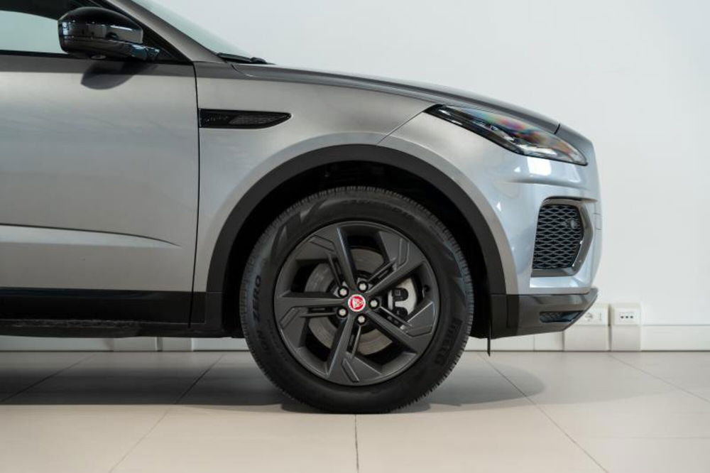 Jaguar E-Pace usata a Venezia (8)