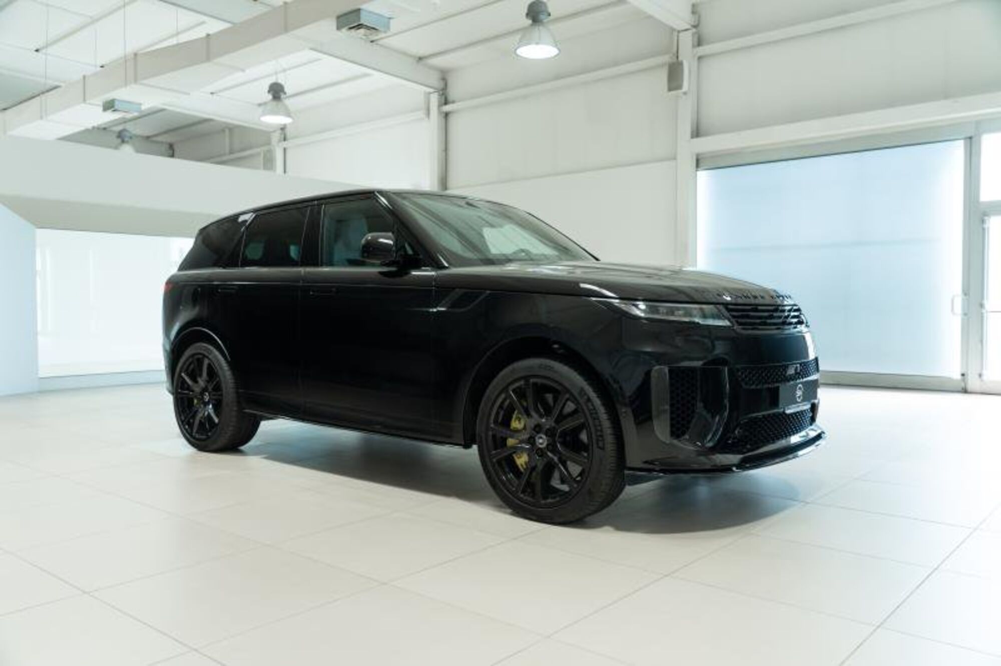 Land Rover Range Rover Sport 4.4 V8 mhev SV Edition Two awd 635cv auto del 2024 usata a Venezia