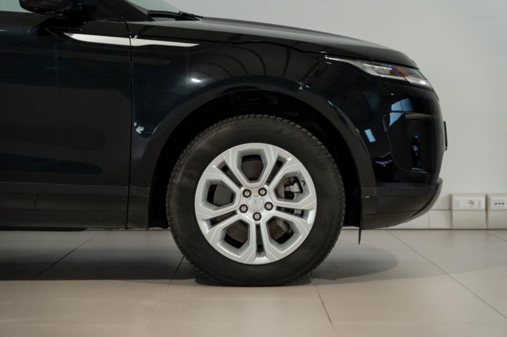 Land Rover Range Rover Evoque usata a Venezia (8)