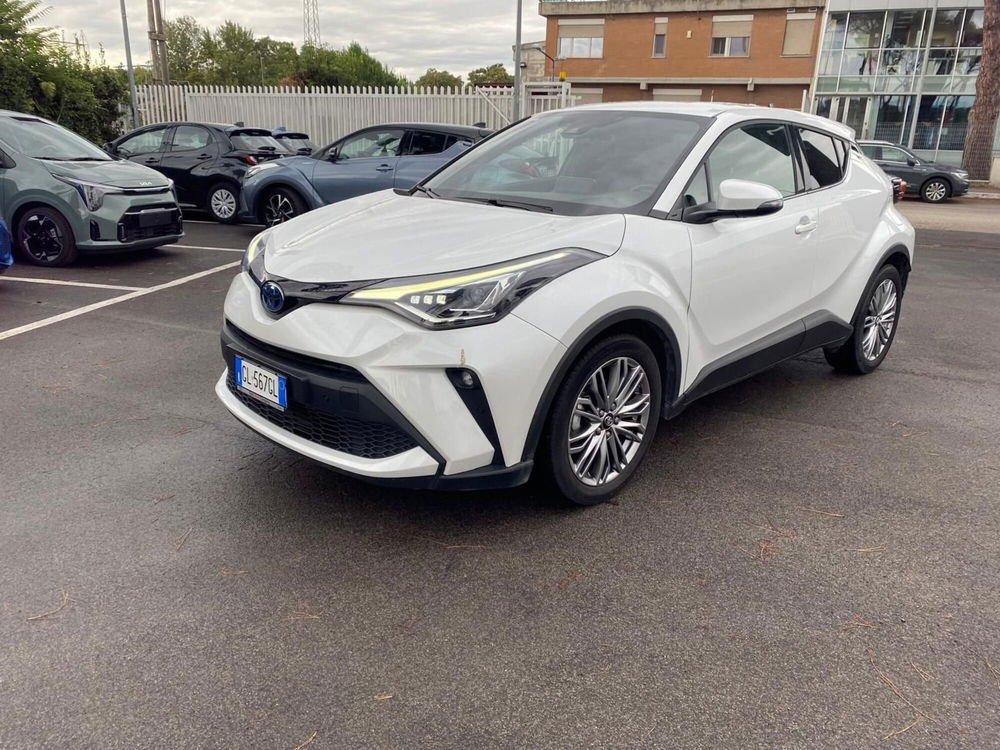 Toyota Toyota C-HR usata a Roma (13)