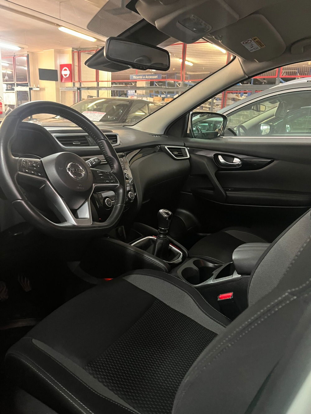 Nissan Qashqai usata a Cagliari (7)