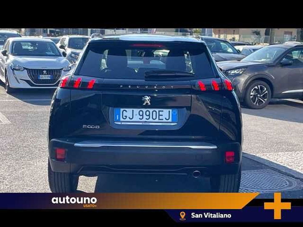 Peugeot 2008 usata a Napoli (4)