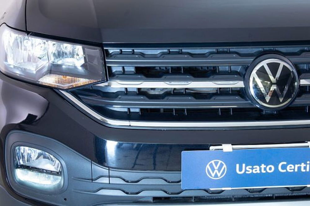 Volkswagen T-Cross usata a Novara (13)