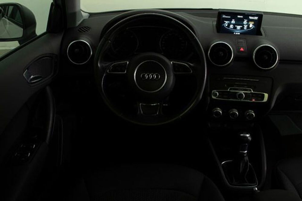 Audi A1 Sportback usata a Novara (4)