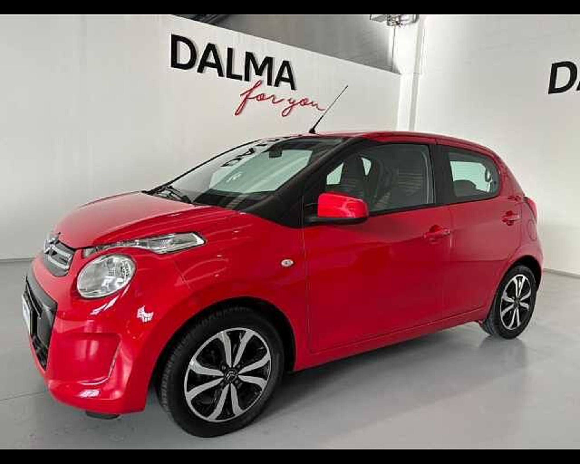 Citroen C1 C1 VTi 72 5 porte Shine del 2020 usata a Solaro