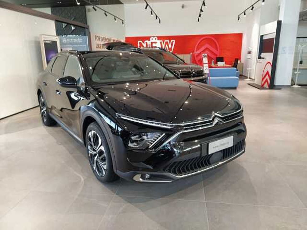 Citroen C5 X nuova a Milano