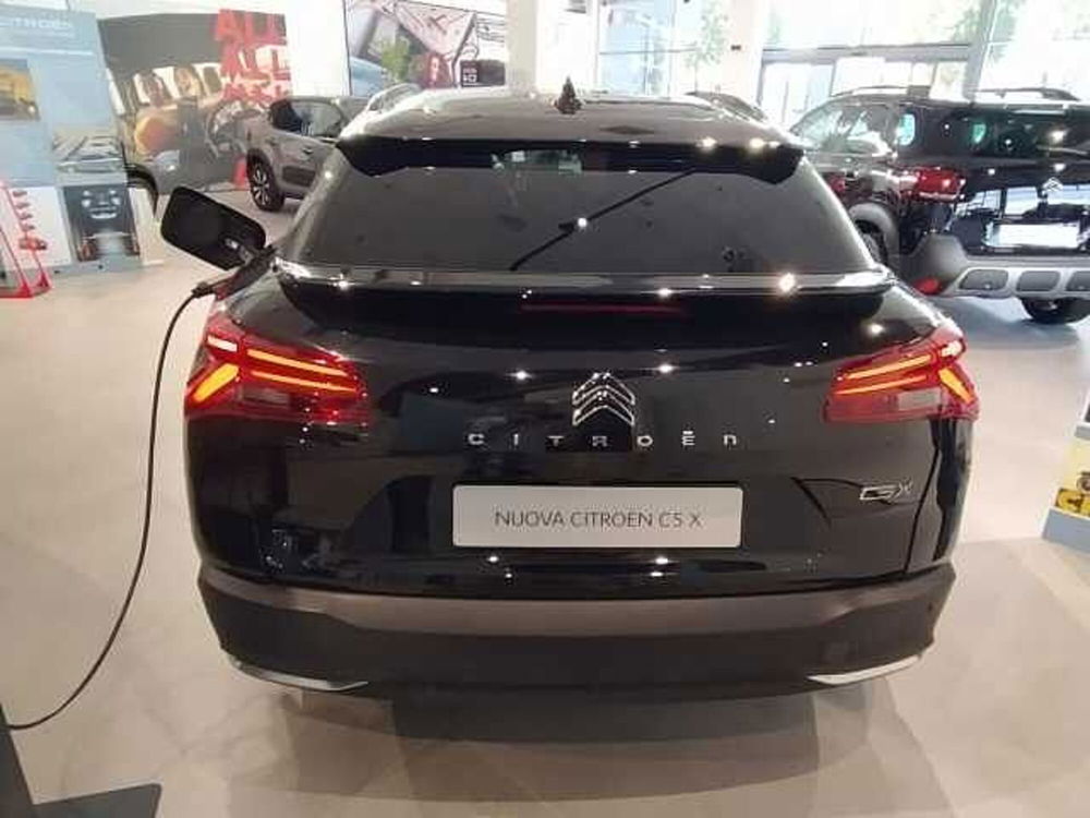 Citroen C5 X nuova a Milano (6)