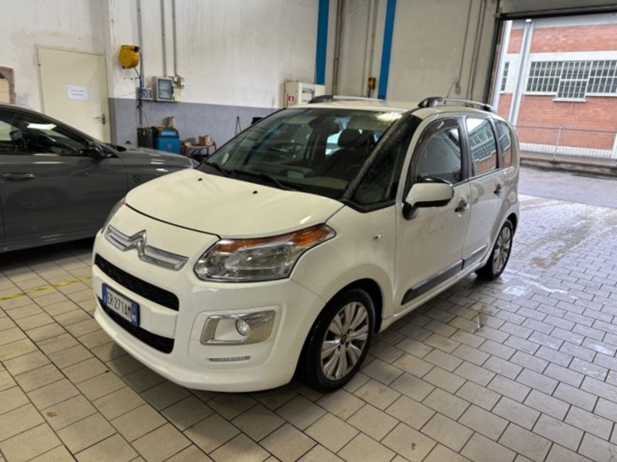 Citroen C3 Picasso 1.6 e-HDi 90 airdream CMP6 Exclusive Theatre del 2013 usata a Scandiano