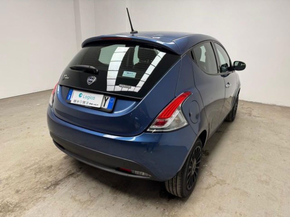 Lancia Ypsilon usata a Biella (8)