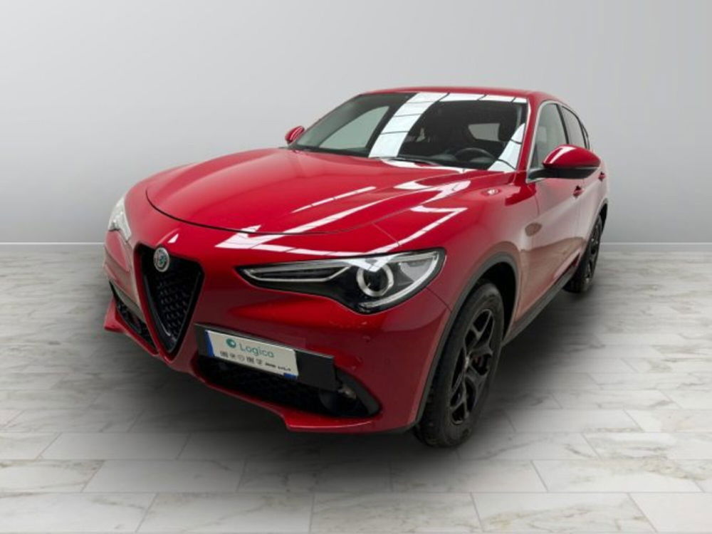 Alfa Romeo Stelvio usata a Biella (6)