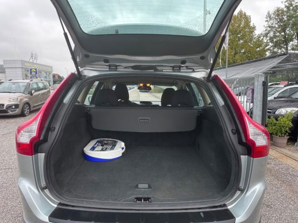 Volvo XC60 usata a Lodi (11)