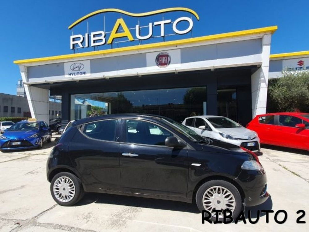 Lancia Ypsilon usata a Cuneo (13)