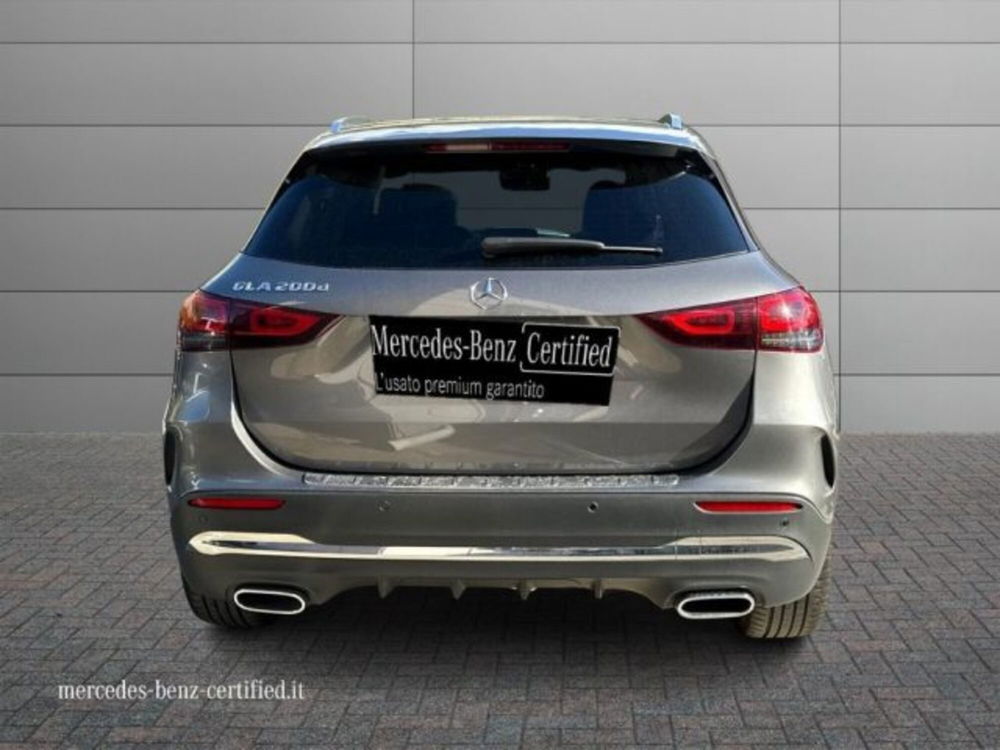 Mercedes-Benz GLA SUV usata a Avellino (4)