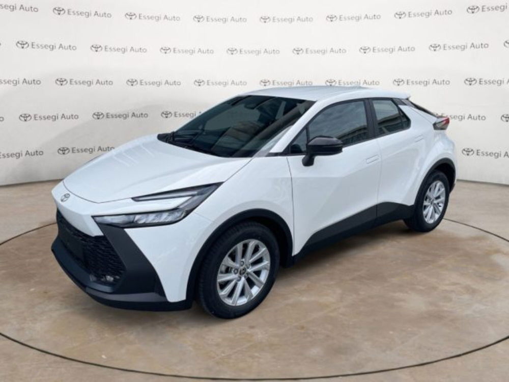 Toyota Toyota C-HR nuova a Vercelli