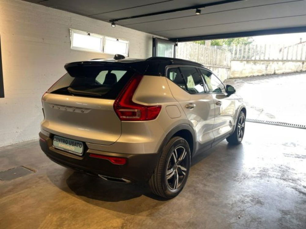 Volvo XC40 usata a Perugia (5)