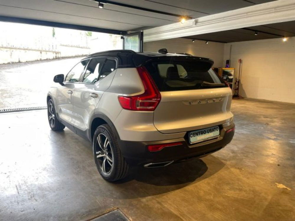 Volvo XC40 usata a Perugia (7)