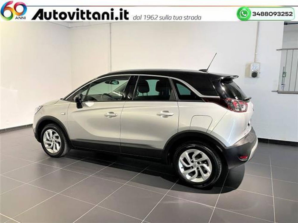 Opel Crossland X usata a Como (8)