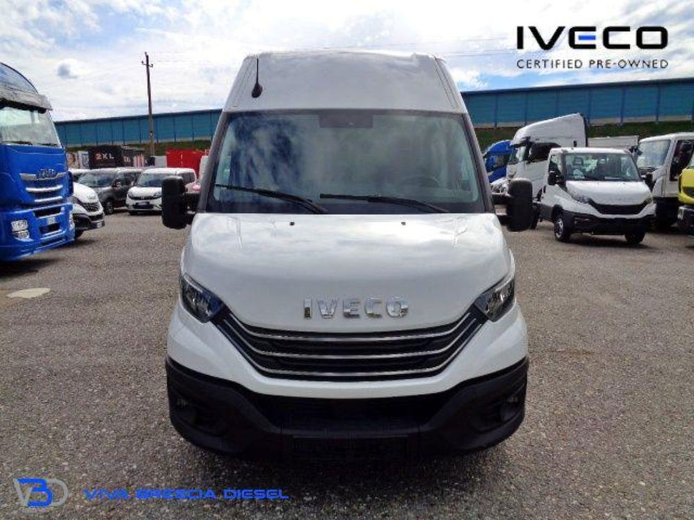 Iveco Daily Furgone nuova a Brescia (2)