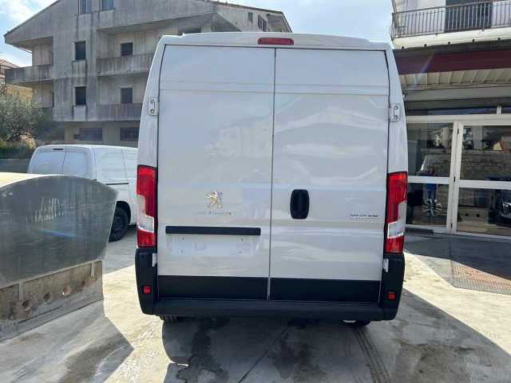 Peugeot Boxer Furgone nuova a Vibo Valentia (4)