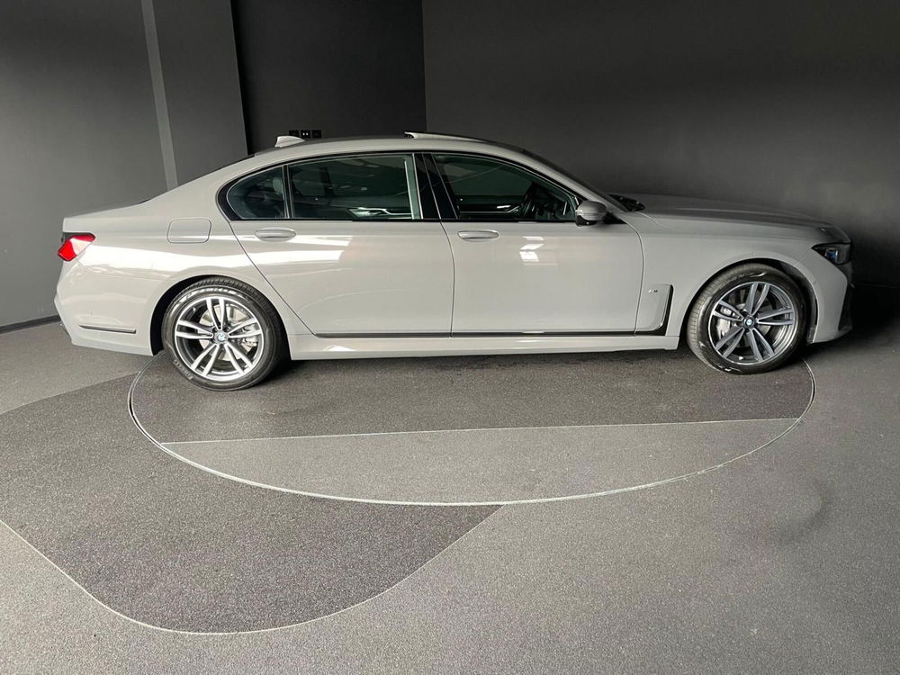 BMW Serie 7 usata a Bergamo (8)