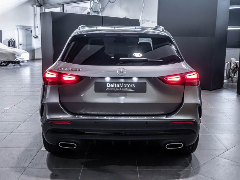 Mercedes-Benz GLA SUV nuova a Ancona (7)