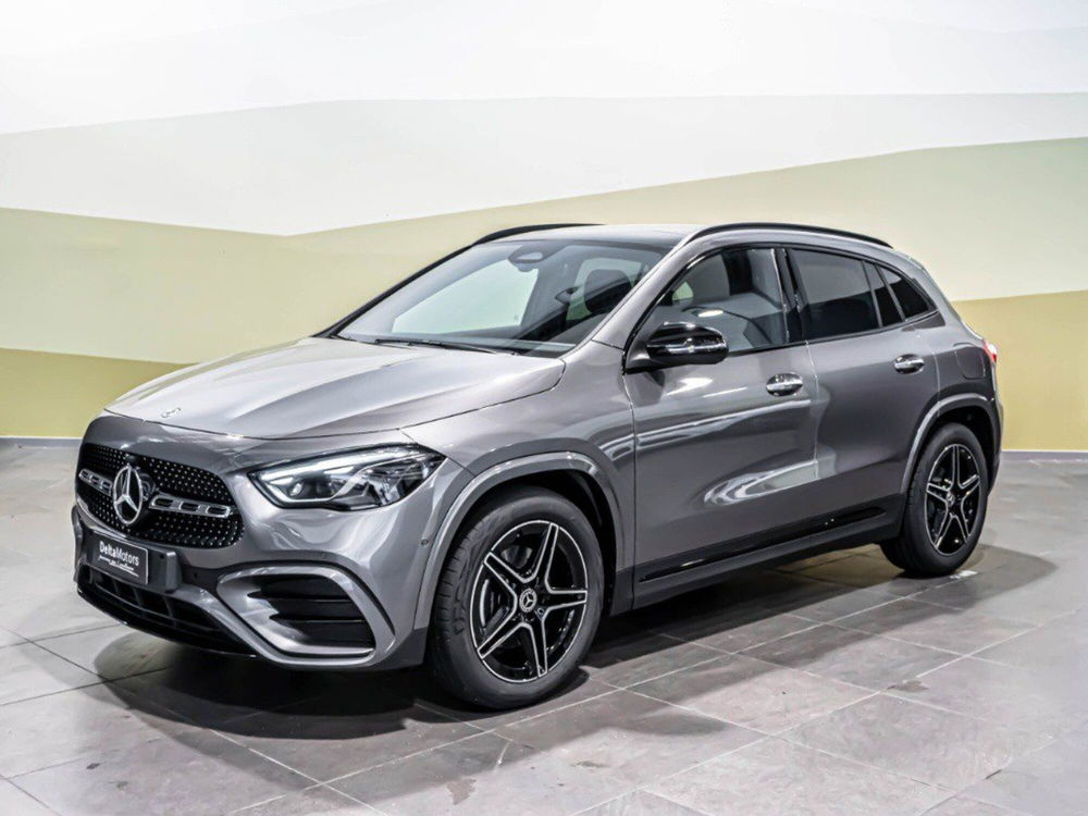 Mercedes-Benz GLA SUV nuova a Ancona