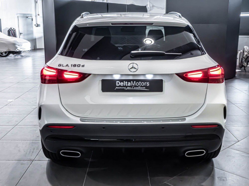 Mercedes-Benz GLA SUV nuova a Ancona (7)