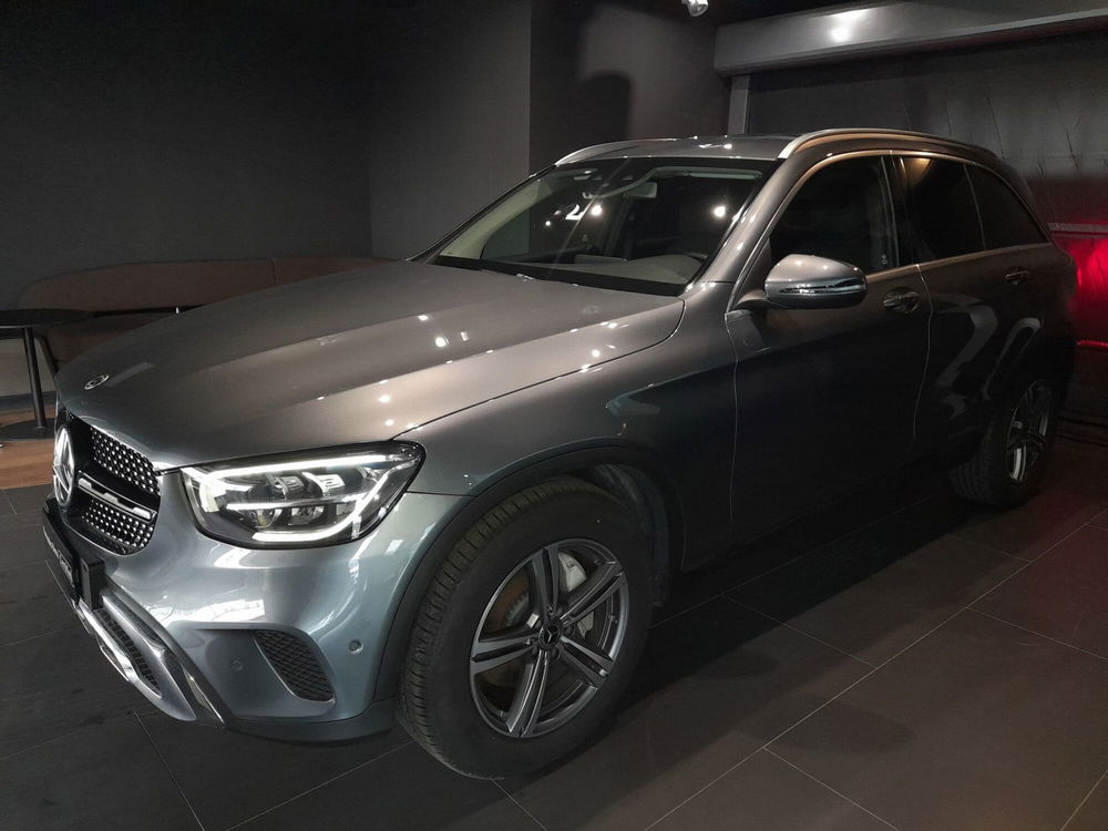 Mercedes-Benz GLC SUV usata a Napoli