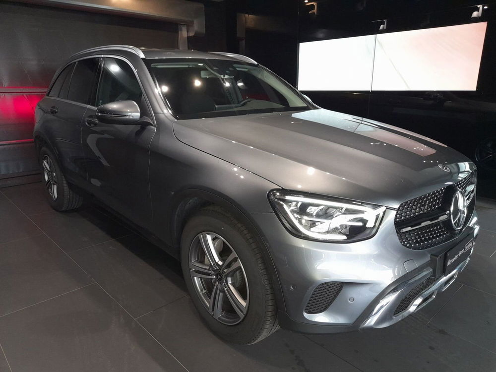 Mercedes-Benz GLC SUV usata a Napoli (7)