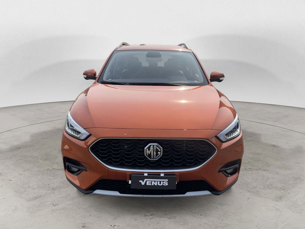 Mg ZS (2021-->) nuova a Milano (10)