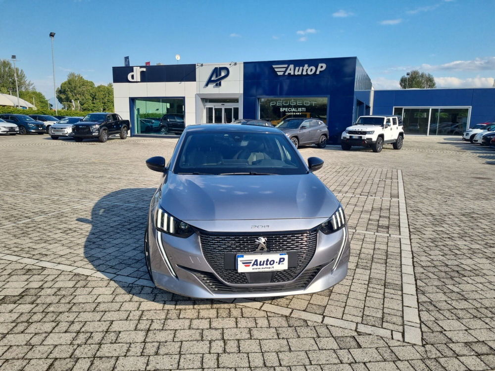 Peugeot 208 usata a Lucca