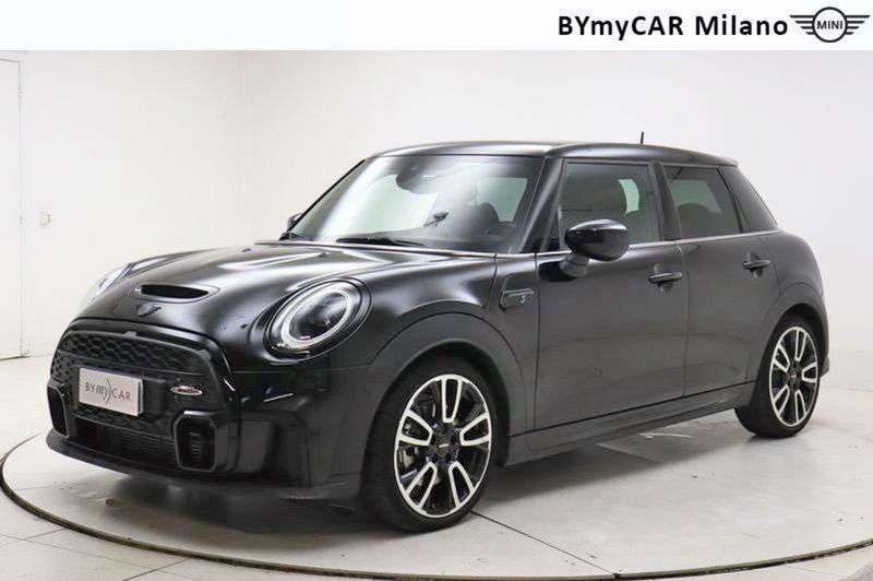 MINI Mini 2.0 Cooper S Resolute 5 porte  del 2021 usata a Milano