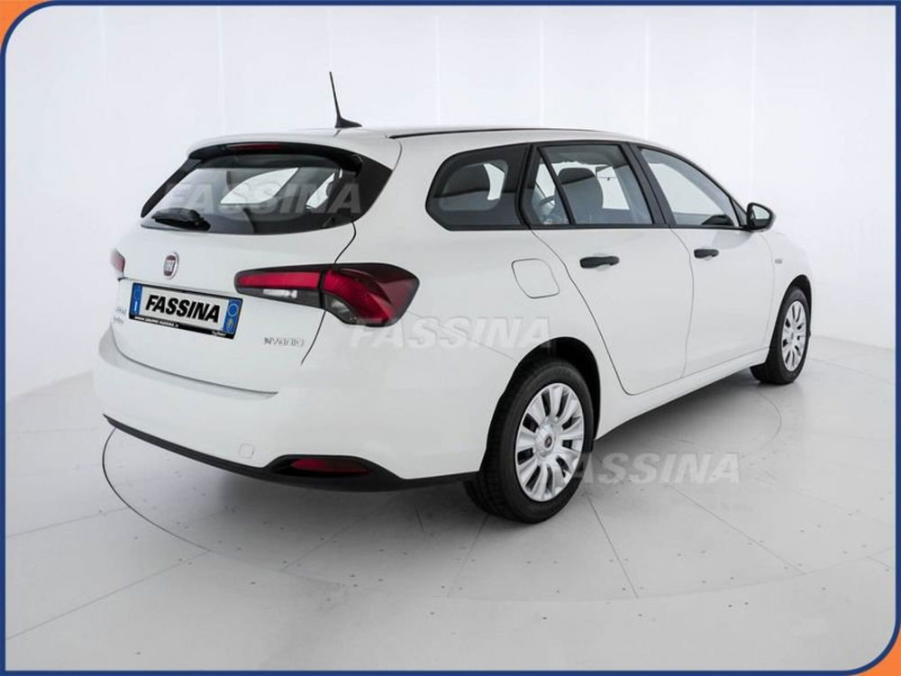 Fiat Tipo Station Wagon nuova a Milano (4)