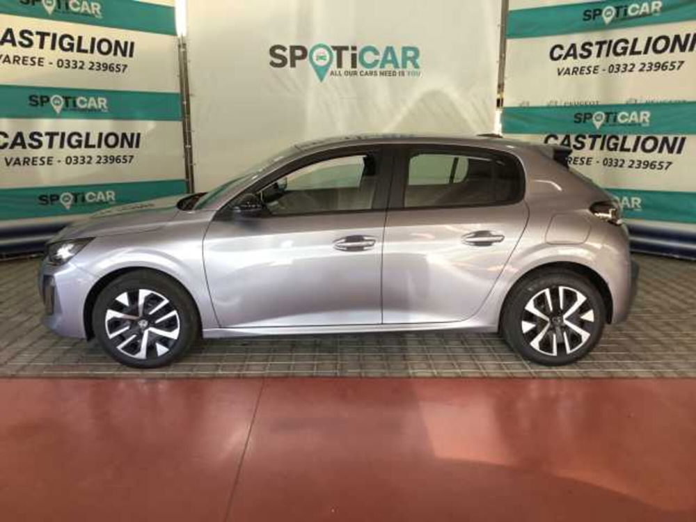 Peugeot 208 nuova a Varese (4)