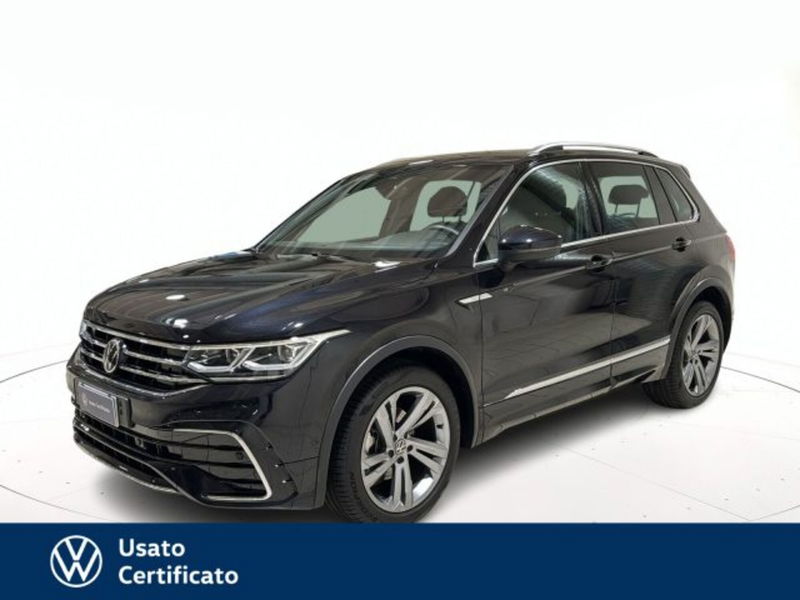 Volkswagen Tiguan Allspace 2.0 tdi R-Line 150cv dsg del 2023 usata a Arzignano