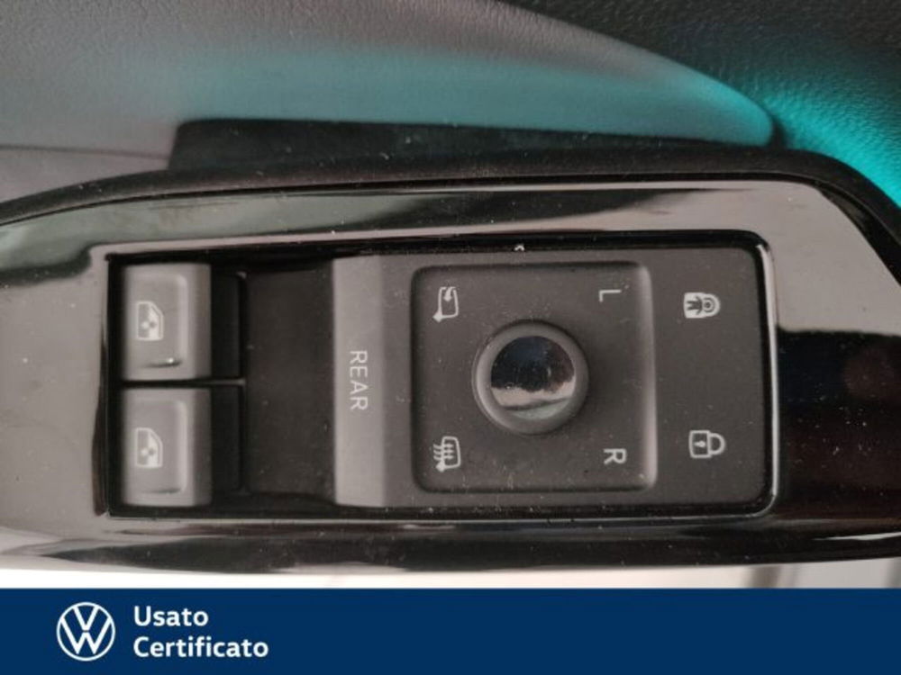 Volkswagen ID.4 usata a Vicenza (9)