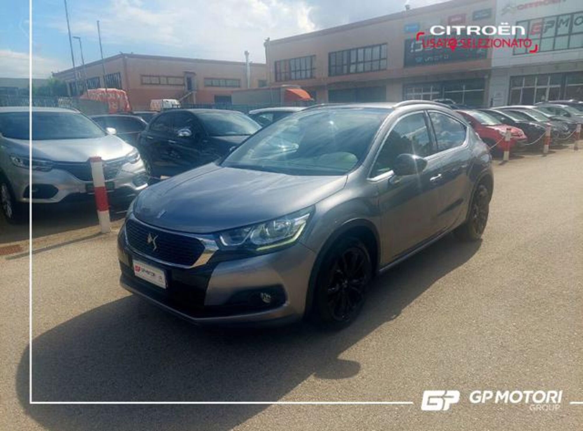 Ds DS 4 DS 4 Crossback BlueHDi 120 S&amp;S So Chic  del 2017 usata a Vitulazio