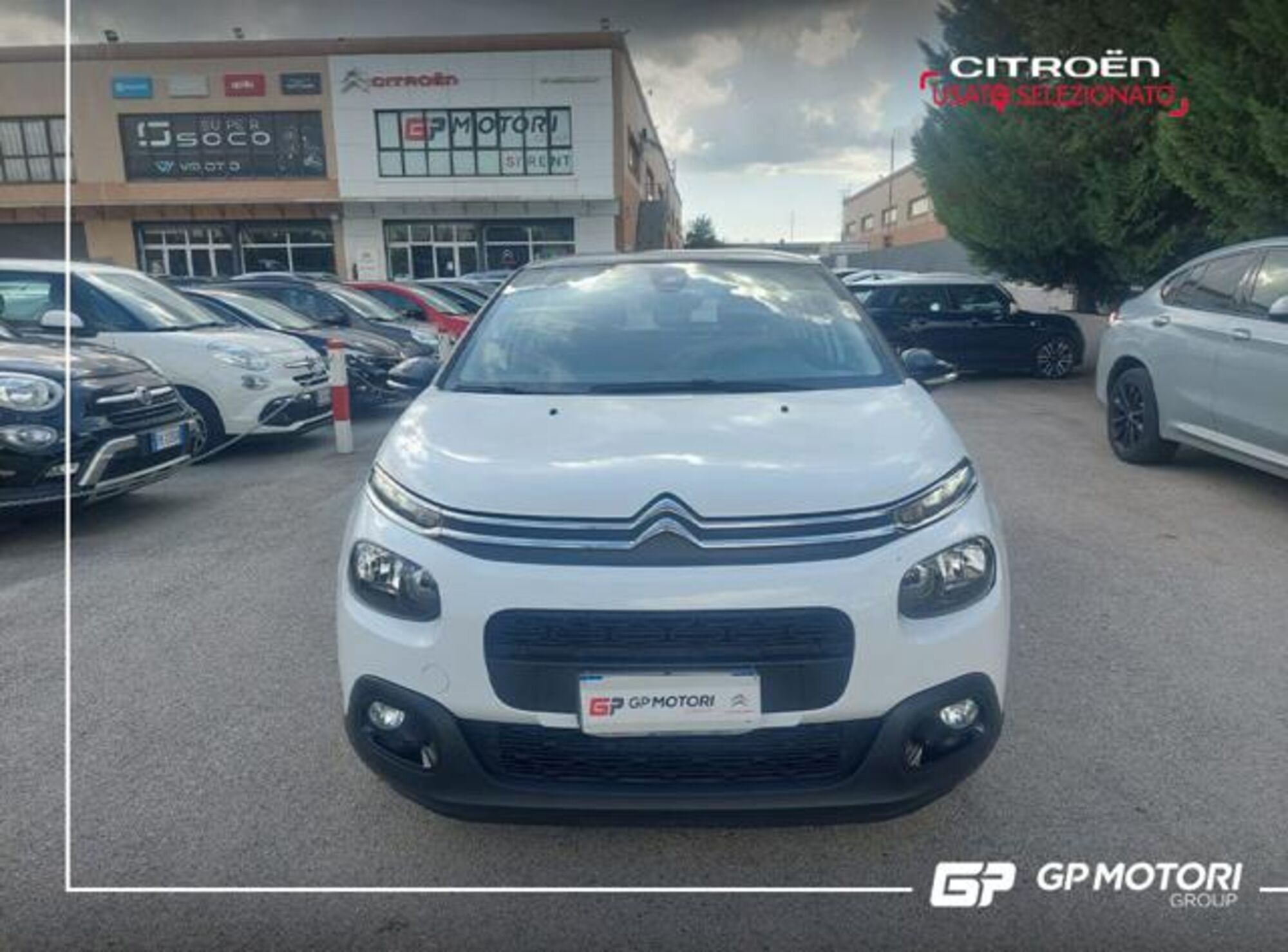 Citroen C3 BlueHDi 100 S&amp;S Shine  del 2018 usata a Vitulazio