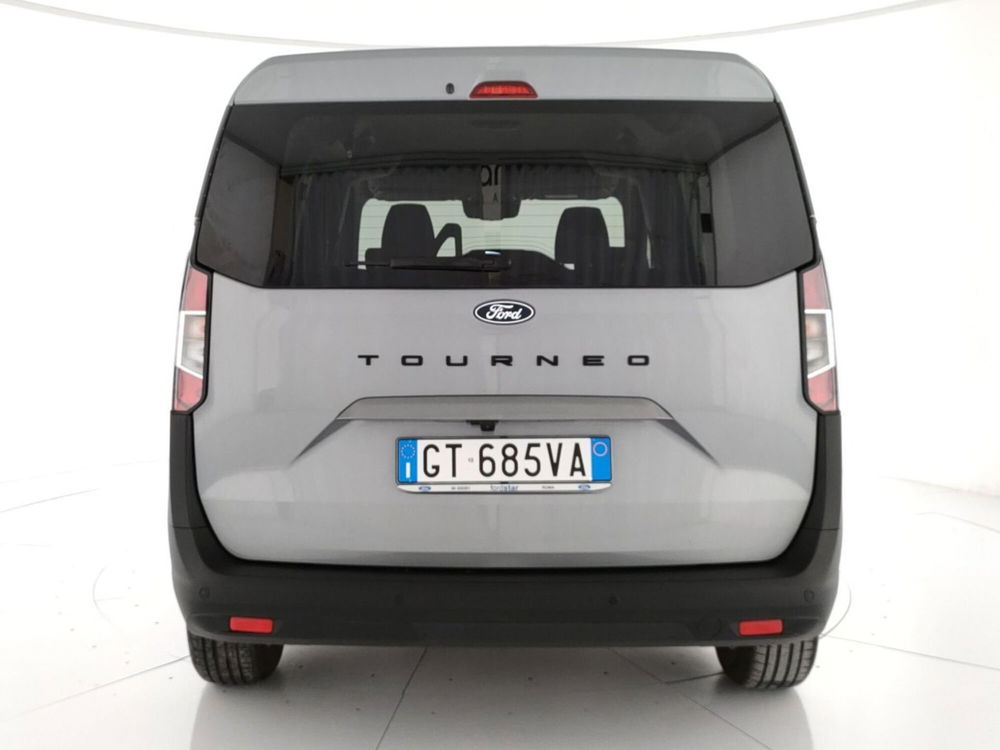 Ford Tourneo Courier usata a Roma (4)