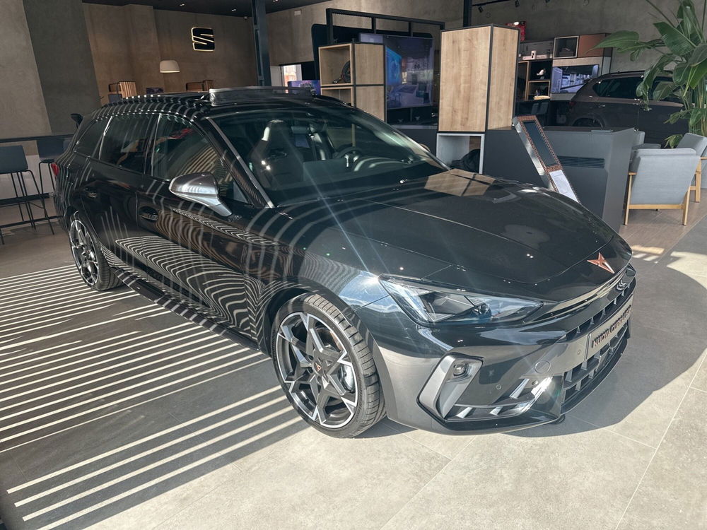 Cupra Leon Station Wagon nuova a Livorno (7)