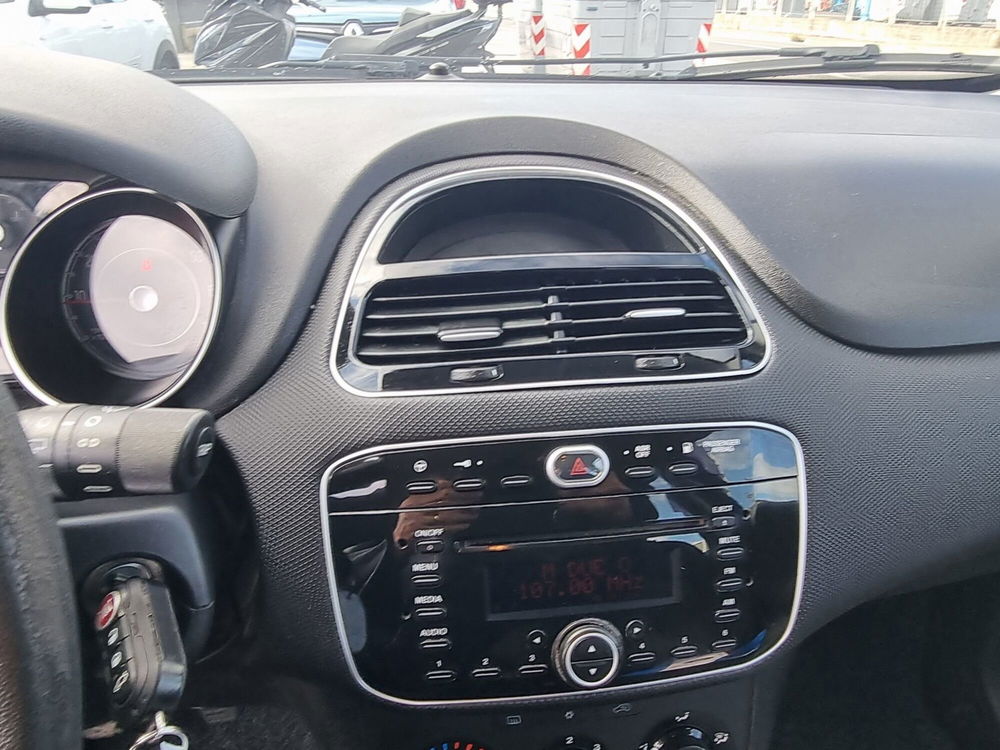 Fiat Punto usata a Siena (17)