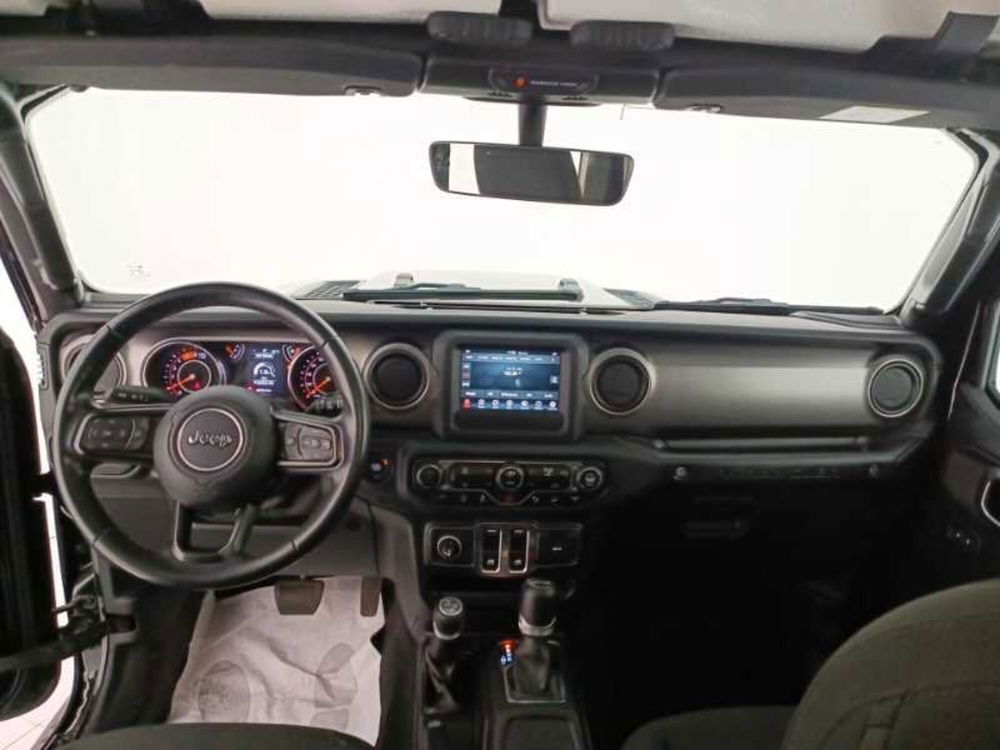 Jeep Wrangler usata a Treviso (9)