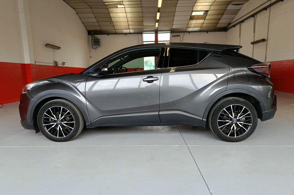 Toyota Toyota C-HR usata a Monza e Brianza (4)