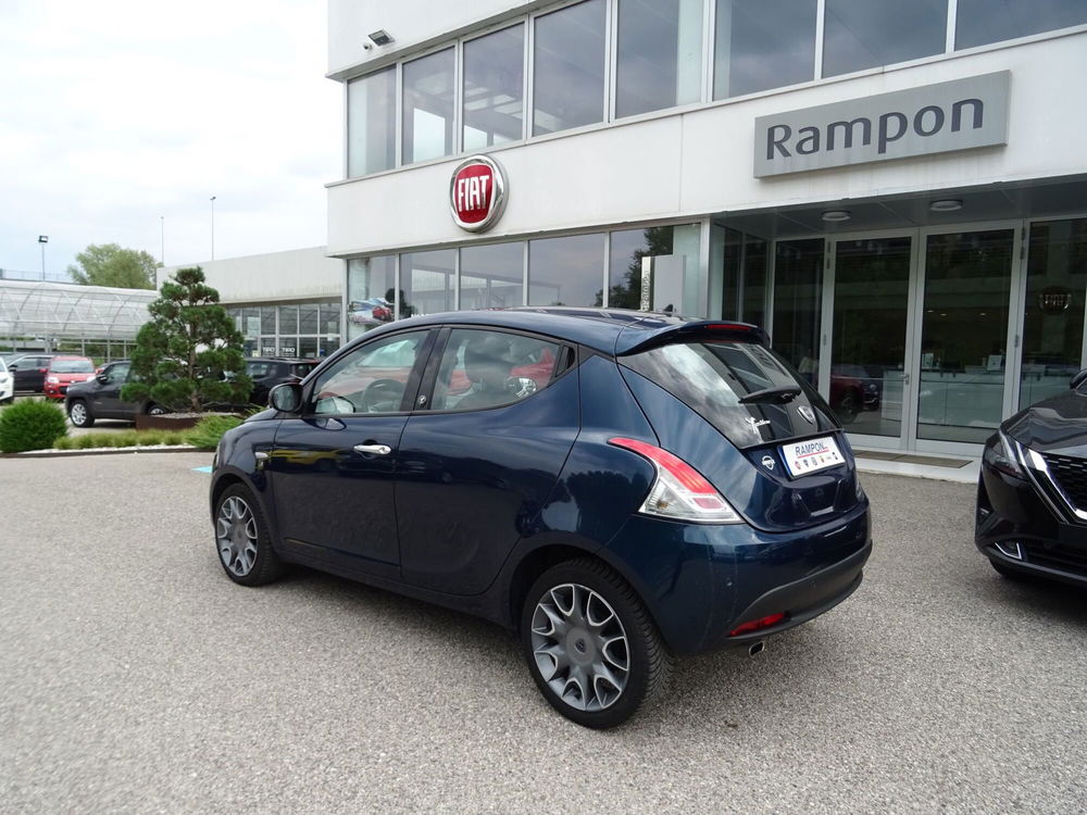 Lancia Ypsilon usata a Venezia (3)