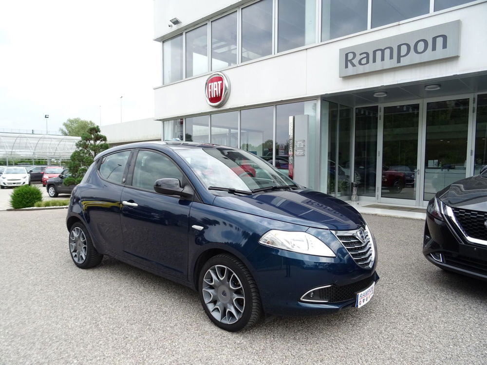 Lancia Ypsilon usata a Venezia (6)